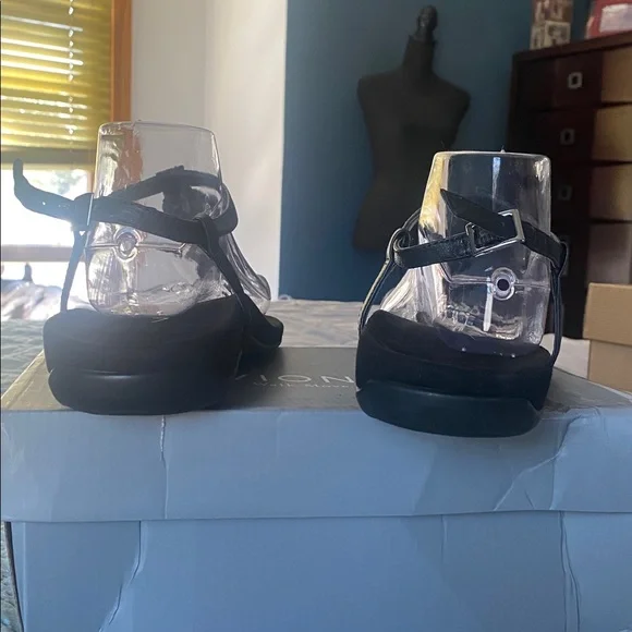 Vionic Black Sandals with Silver Accents - Picture 4 of 7